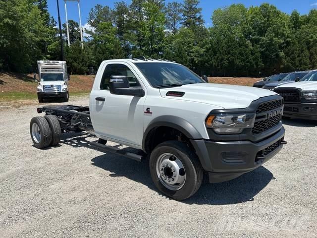 RAM 5500 Førerhus og Interiør