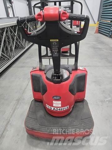Raymond 8410 Jekketralle