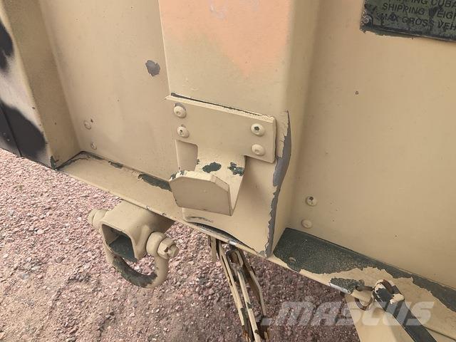  Raytheon M1101 Andre hengere