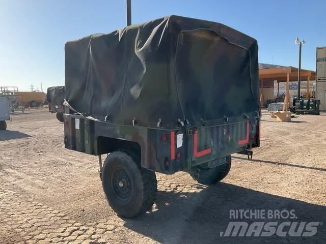  Raytheon M1102 Andre hengere