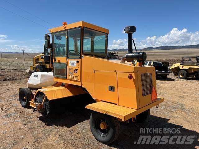 Rosco 4950 Innendørs feiemaskiner