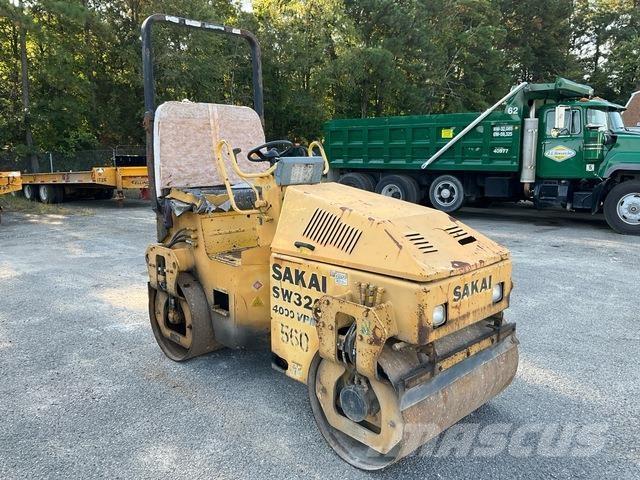 Sakai SW320 Tandem Valser