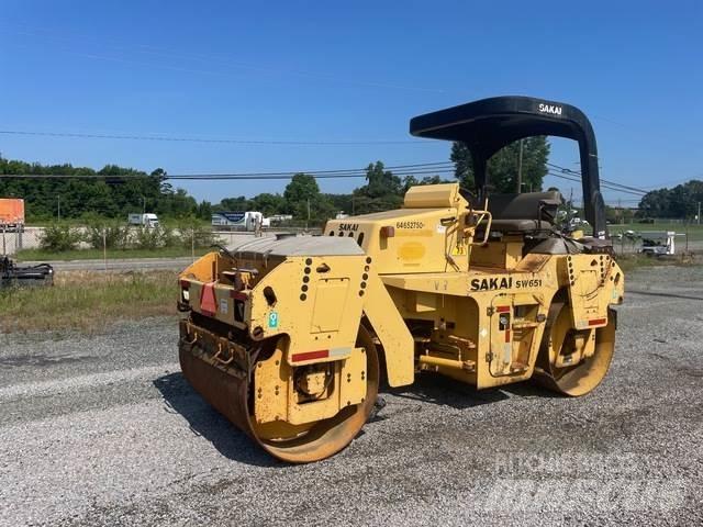 Sakai SW651 Tandem Valser