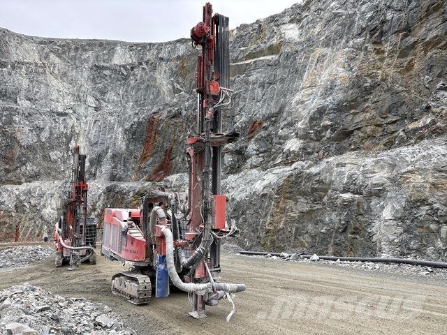 Sandvik DX800R Borerigger