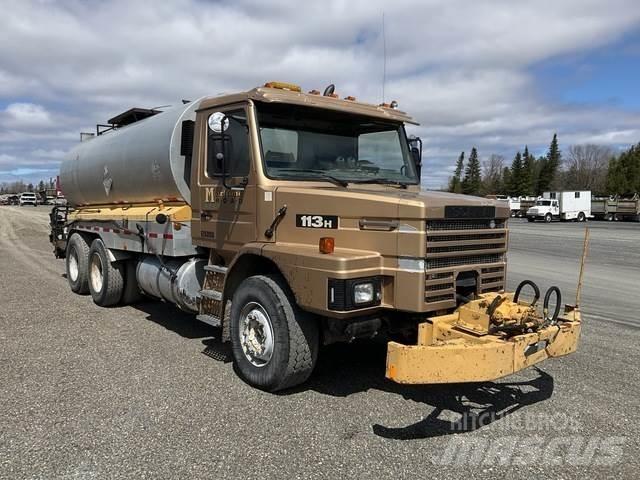 Scania 113H Betongbiler