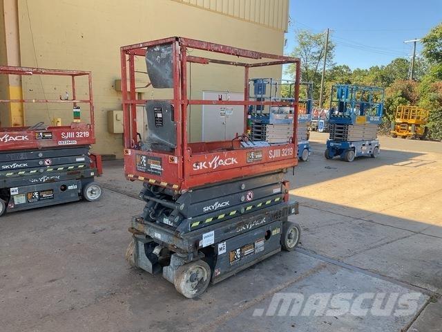 SkyJack 3219 Sakselifter