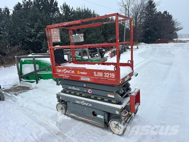 SkyJack 3219 Sakselifter