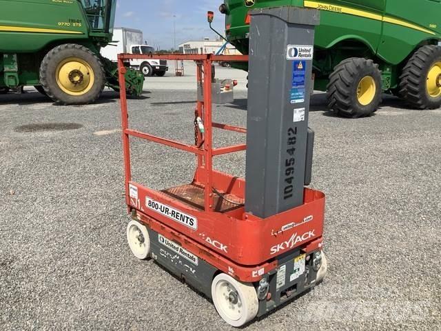 SkyJack SJ12 Personløftere