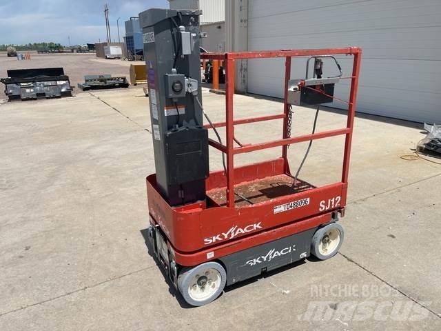 SkyJack SJ12 Personløftere