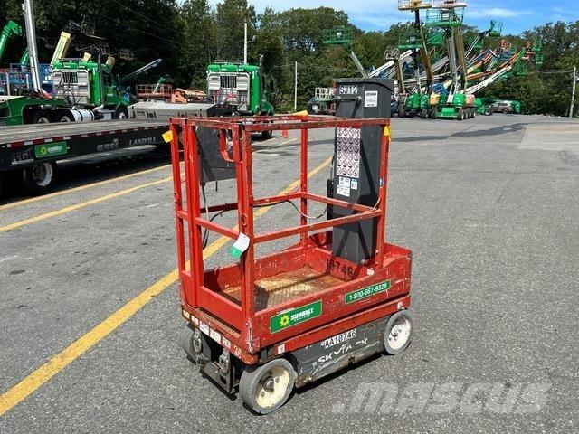 SkyJack SJ12 Personløftere