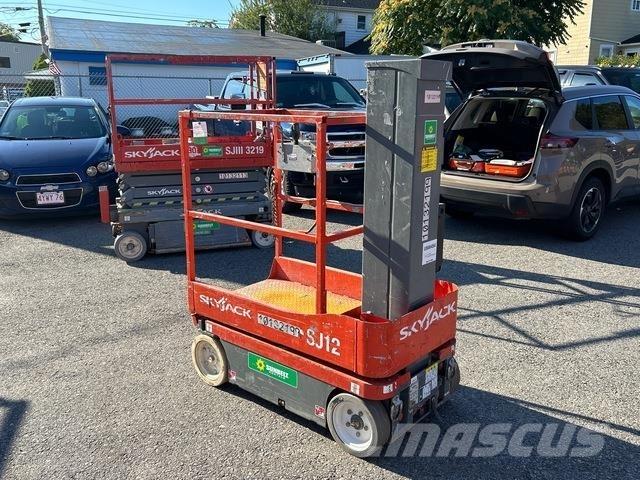 SkyJack SJ12 Personløftere