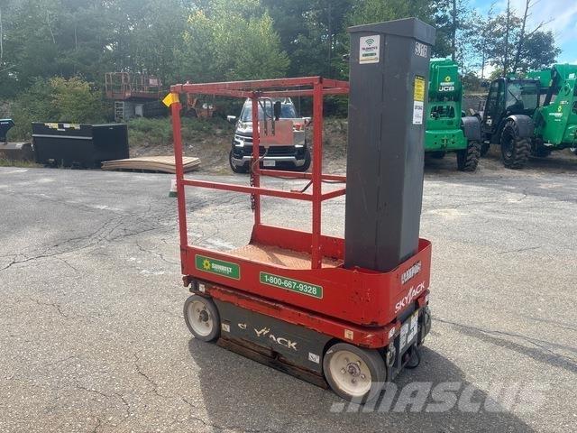 SkyJack SJ16 Personløftere