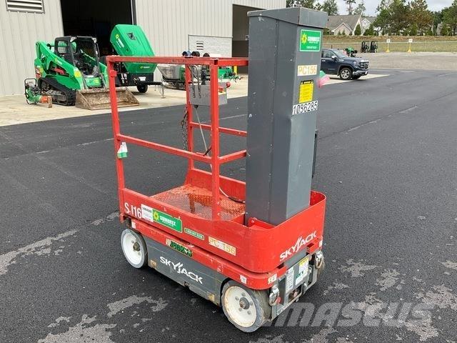 SkyJack SJ16 Personløftere