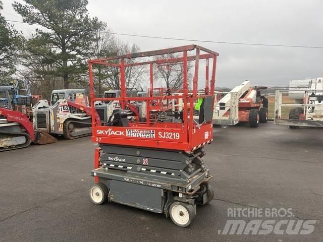 SkyJack SJ3219 Sakselifter