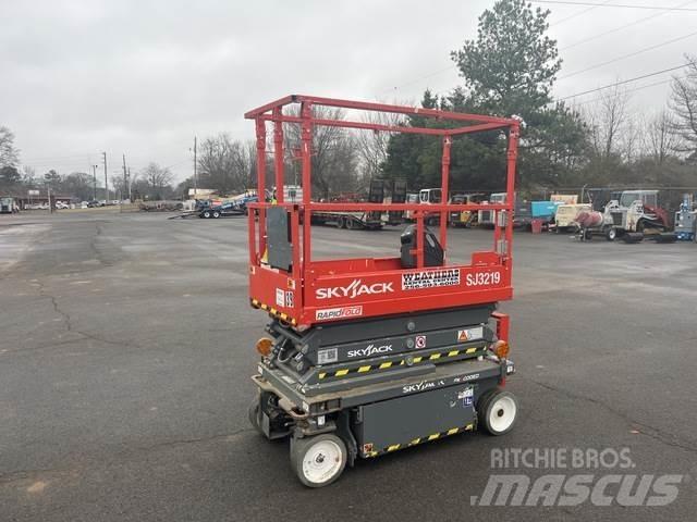 SkyJack SJ3219 Sakselifter