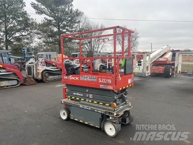 SkyJack SJ3219 Sakselifter