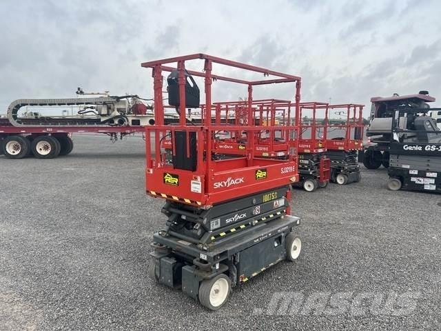 SkyJack SJ3219 Sakselifter