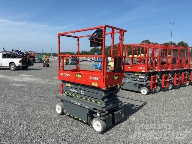 SkyJack SJ3219 Sakselifter