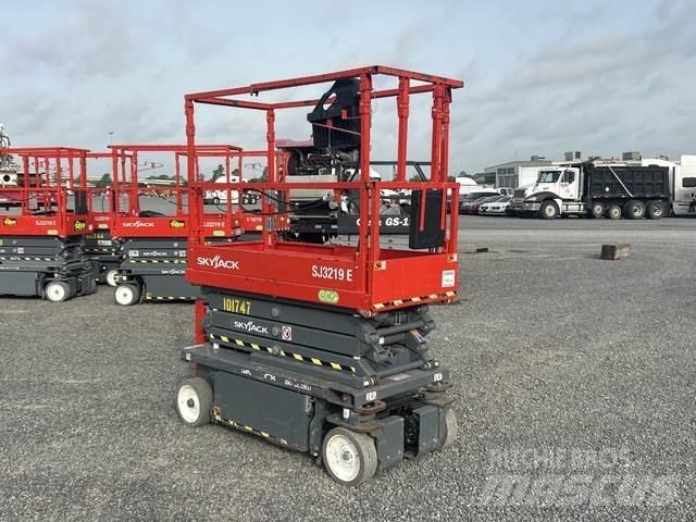 SkyJack SJ3219 Sakselifter