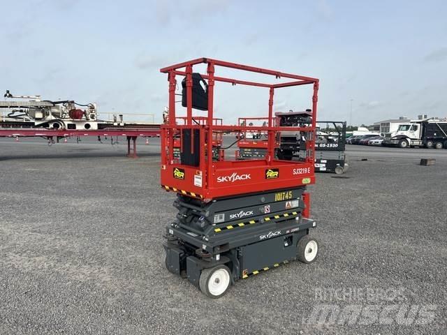SkyJack SJ3219 Sakselifter