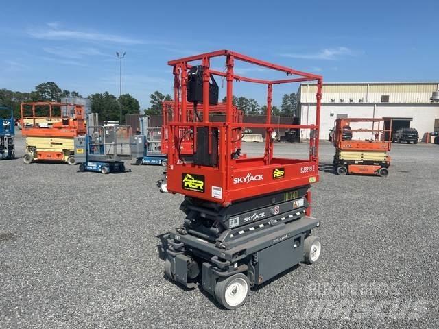 SkyJack SJ3219 Sakselifter