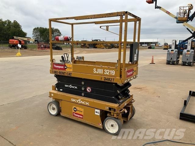 SkyJack SJ3219 Sakselifter