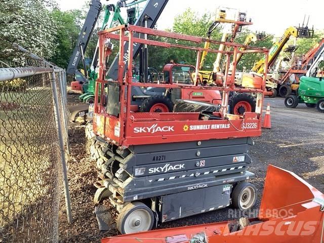 SkyJack SJ3226 Sakselifter