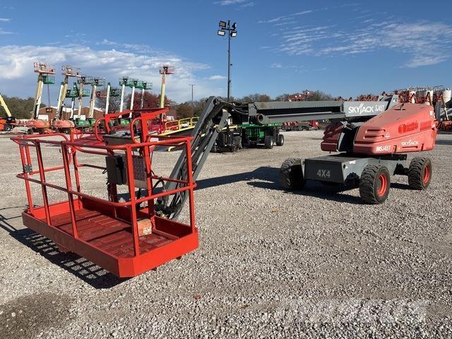 SkyJack SJ45T Teleskop bomlifter