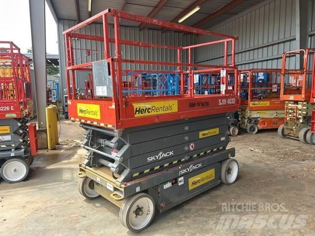 SkyJack SJ4632 Sakselifter
