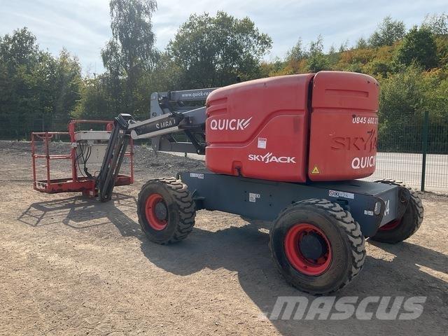 SkyJack SJ46AJ Leddede bomlifter