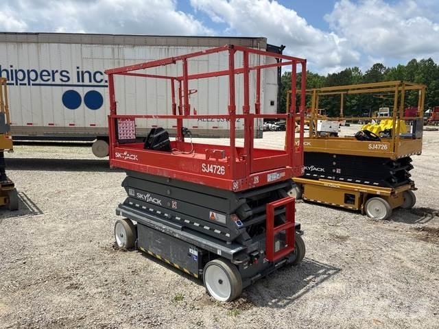 SkyJack SJ4726 Sakselifter