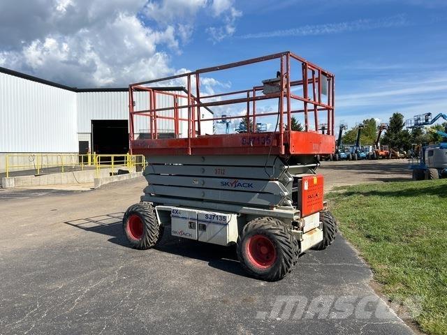 SkyJack SJ7135 Anlegg - Annet