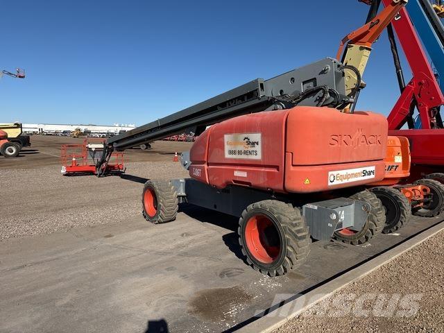 SkyJack SJ86T Teleskop bomlifter