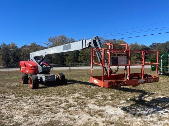 SkyJack SJ86T Teleskop bomlifter