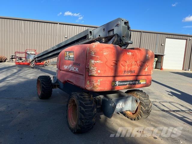 SkyJack SJ86T Teleskop bomlifter