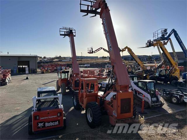 SkyTrak 10054 Teleskoplastere