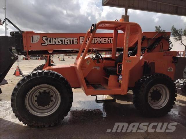 SkyTrak 6042 Teleskoplastere