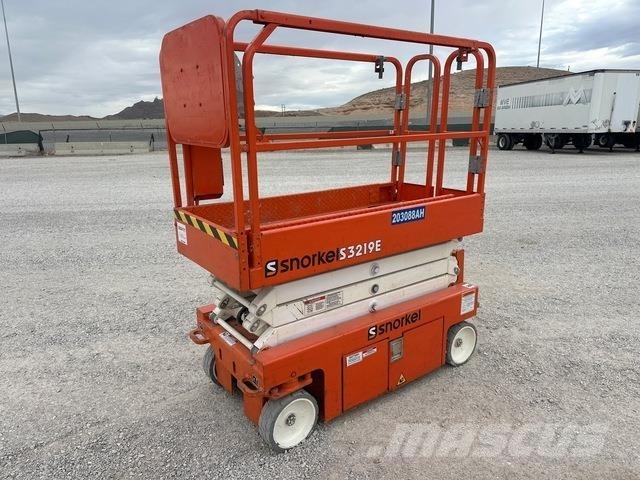 Snorkel S3219E Sakselifter