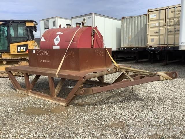  Steel 500 Gal Tanktrailere