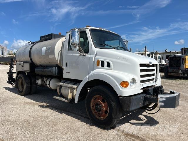 Sterling L7500 Betongbiler