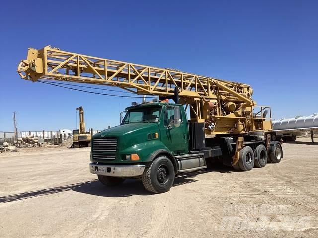 Sterling L9500 Borrigg lastebilmontert