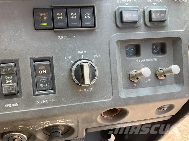 Tadano TR600N Røff terreng kraner