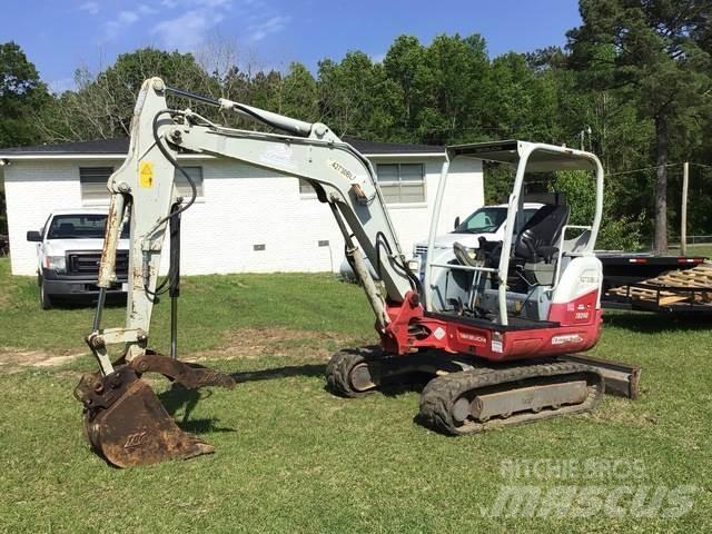 Takeuchi TB240 Beltegraver