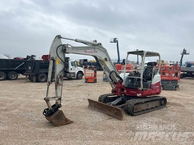 Takeuchi TB260 Beltegraver