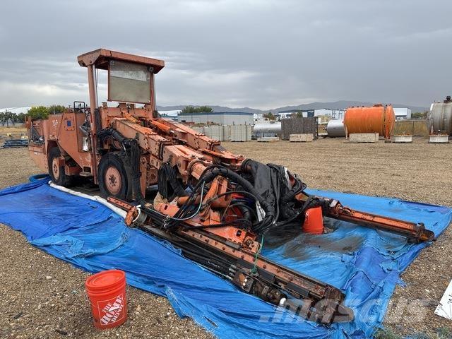 Tamrock 2FPDE Borerigger