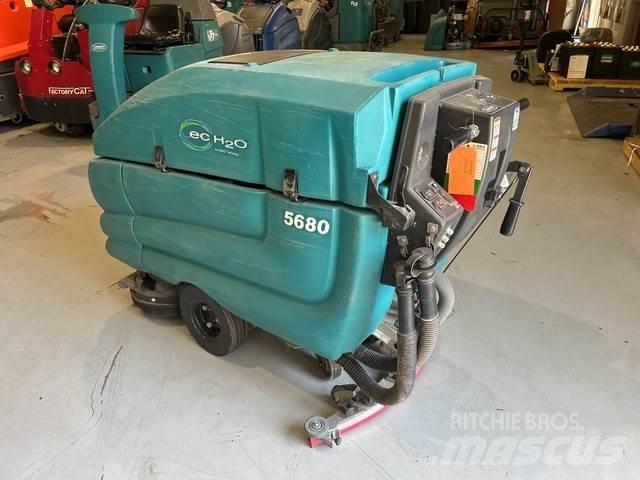 Tennant 5680 Gulvvaskemaskiner
