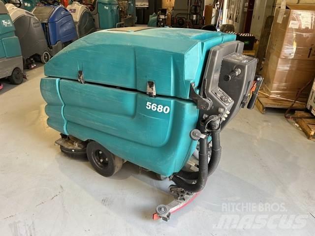 Tennant 5680 Gulvvaskemaskiner