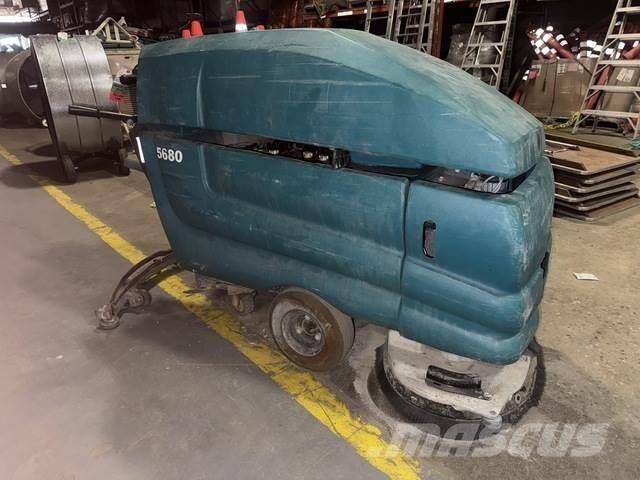 Tennant 5680 Gulvvaskemaskiner