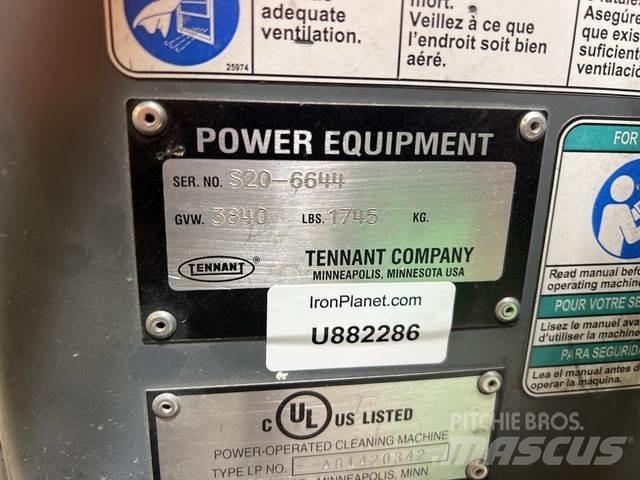 Tennant S20 Innendørs feiemaskiner