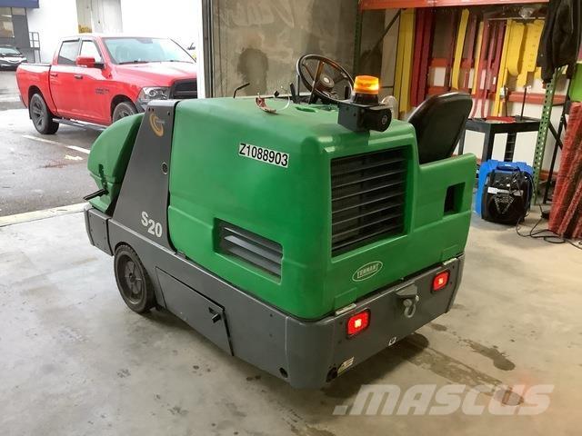 Tennant S20 Innendørs feiemaskiner